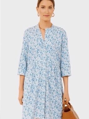 Tuckernuck White and Blue Floral Button-Up Shirt
